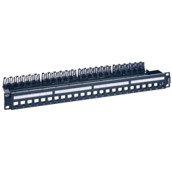 Legrand Patch panel  - 1U-19" (modulok nélkül) 24db x RJ45 port fogadására fém kábeltartóval LinkeoC